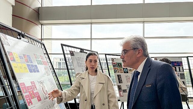 İletişim ve Tasarımı Bölümü Öğrencilerinin Mezuniyet Sergisi Açıldı