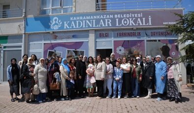 ‘Baş Ağrısı’ Seminerine Yoğun İlgi
